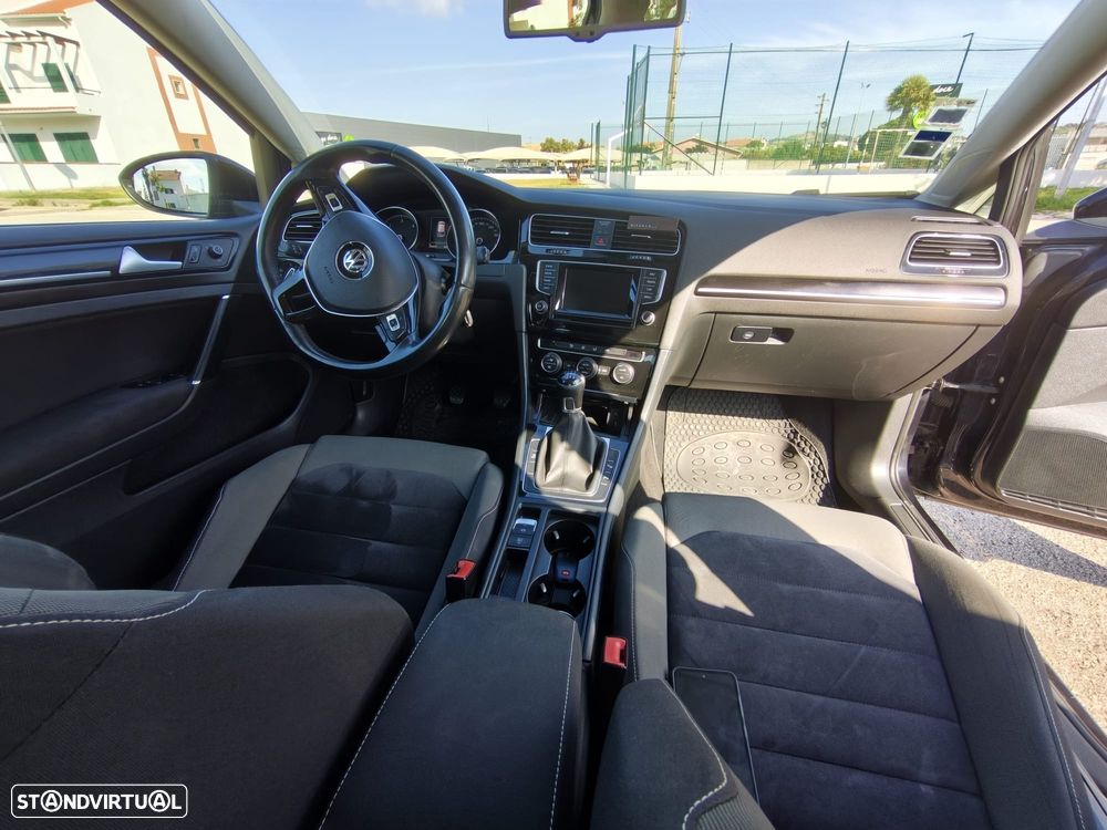 VW Golf 2.0 TDI Highline - 10