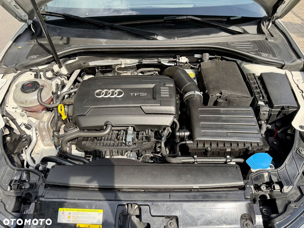 Audi A3 Cabrio 2.0 TFSI S tronic S Line Sportpaket (plus) - 6