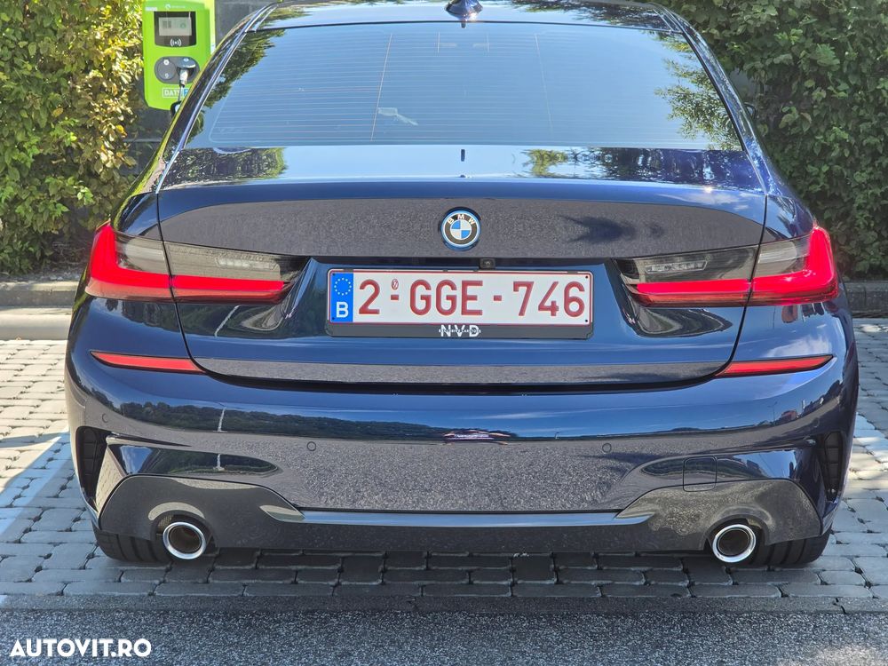 BMW 3 Series 2022 — imagine 3