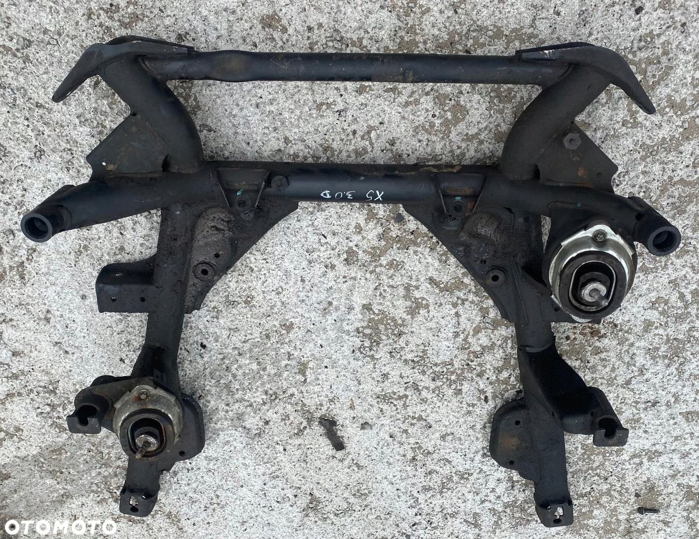 WÓZEK SANKI KOŁYSKA PRZÓD PRZEDNI BMW X5 E53 - 1