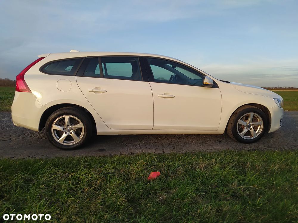 Volvo V60 - 10