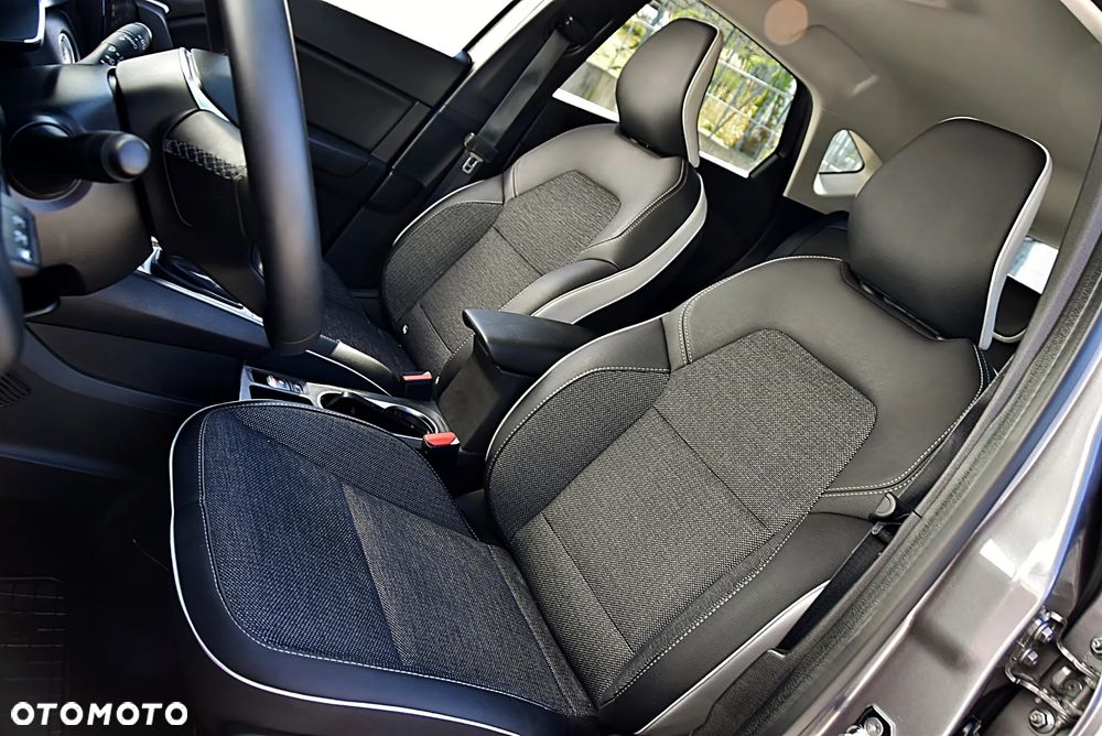 Renault Captur 1.6 E-TECH Full Hybrid 145 Techno - 16