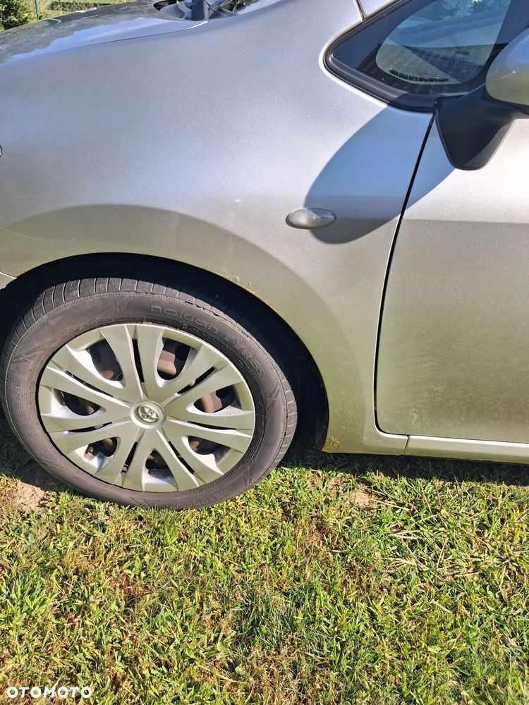 Toyota Auris 1.4 VVT-i Sol - 10