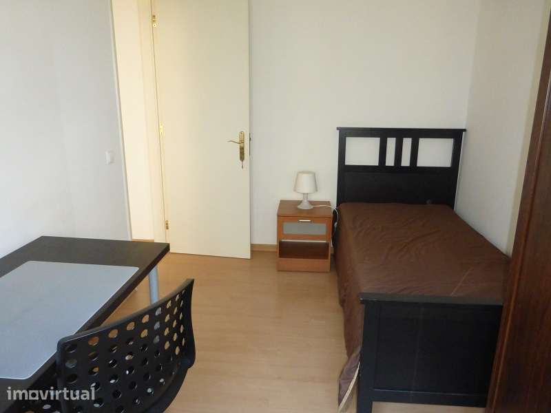 Apartamento T2 com ARRECADAÇÃO em Lisboa, Beato - Grande imagem: 5/17