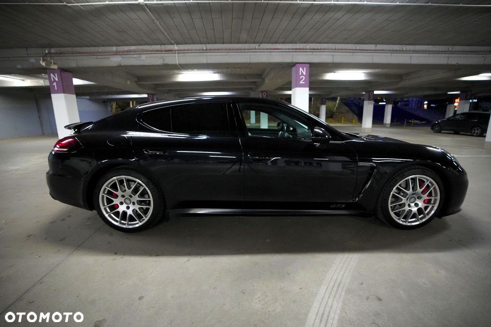 Porsche Panamera GTS - 5