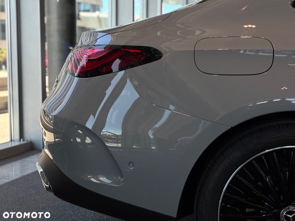 Mercedes-Benz CLE - 4