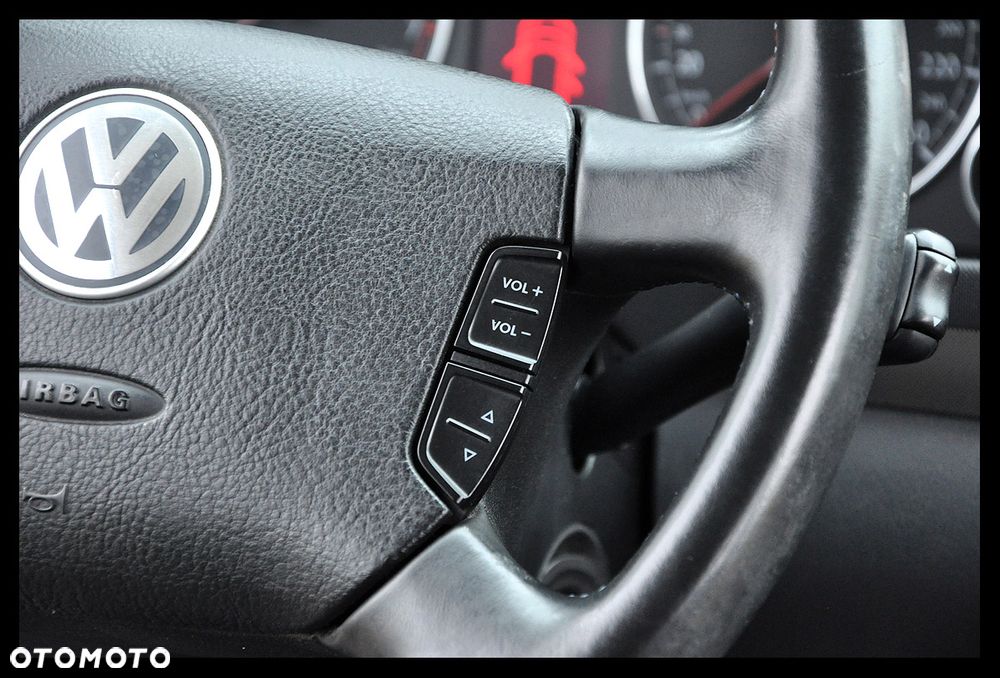 Volkswagen Sharan 2.8 V6 Special - 35