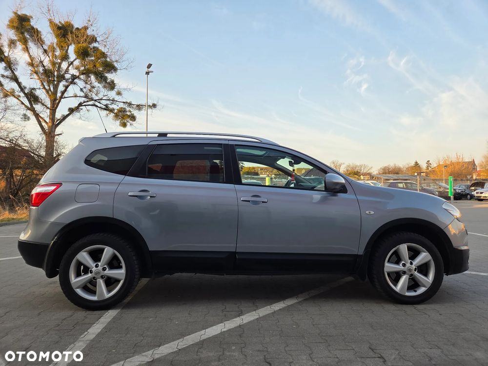 Nissan Qashqai 2.0 dCi 4 x 4 DPF tekna - 5
