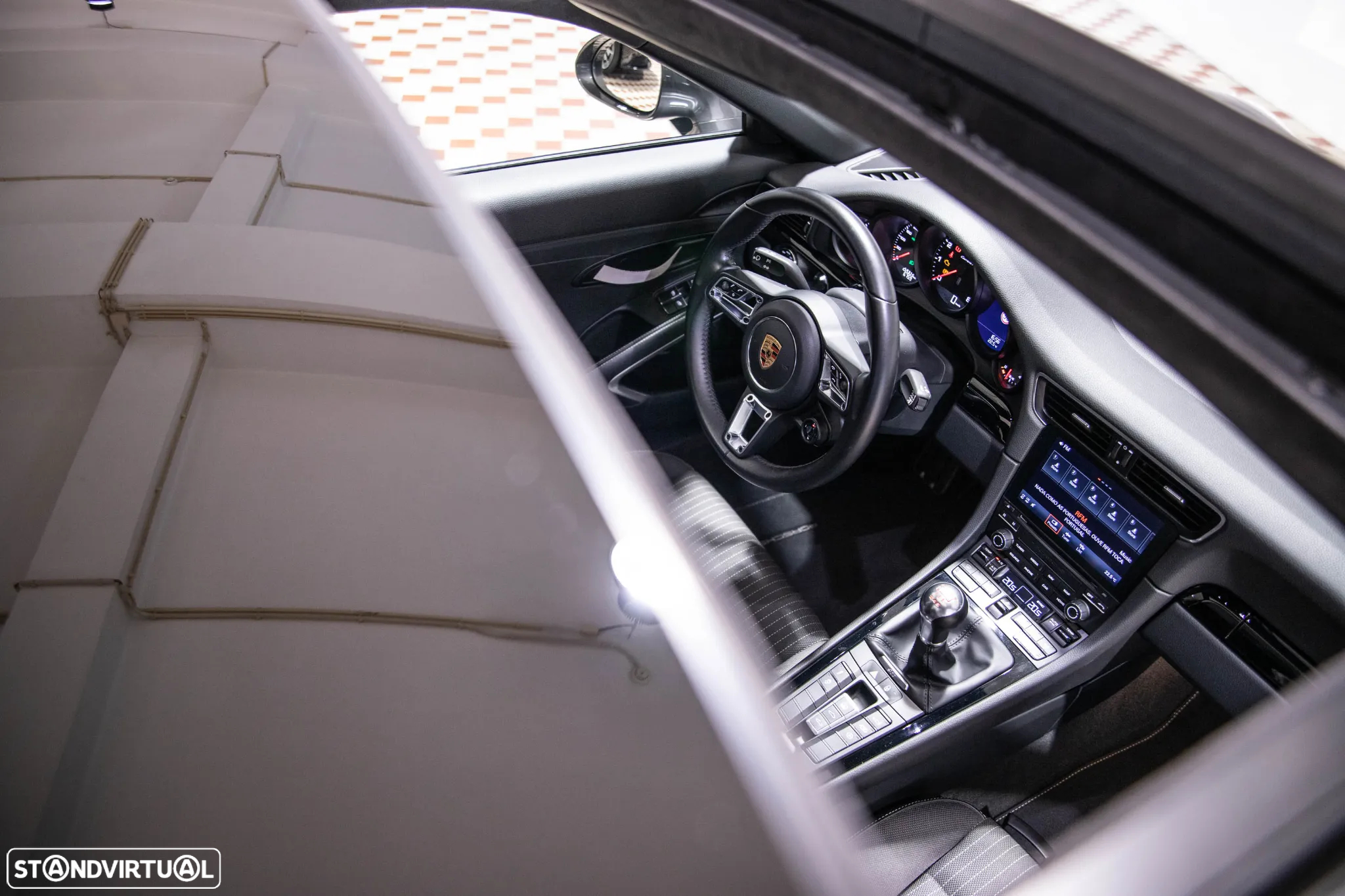 Porsche 911 (991) Carrera T - 14
