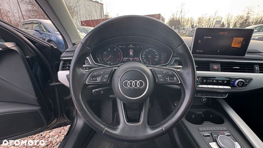 Audi A4 Avant 3.0 TDI quattro tiptronic sport - 34