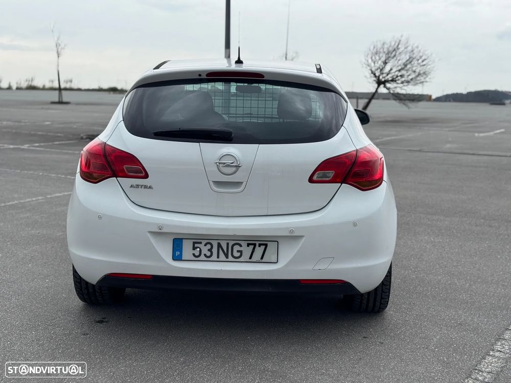 Opel ASTRA - 13
