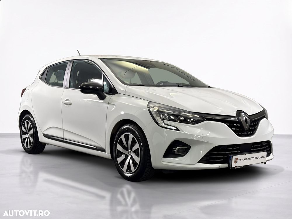 Renault Clio - 8