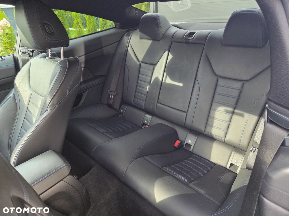 BMW Seria 4 M440i xDrive mHEV sport - 16