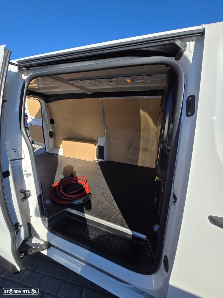 Peugeot e-Expert 75 kWh Long - 9