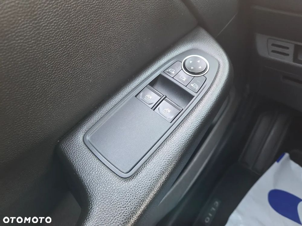 Renault Clio TCe 100 INTENS - 19