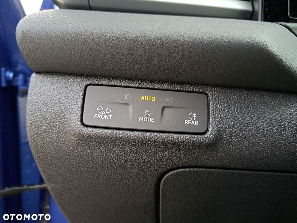 Volkswagen T-Roc 1.5 eTSI R-Line DSG - 35