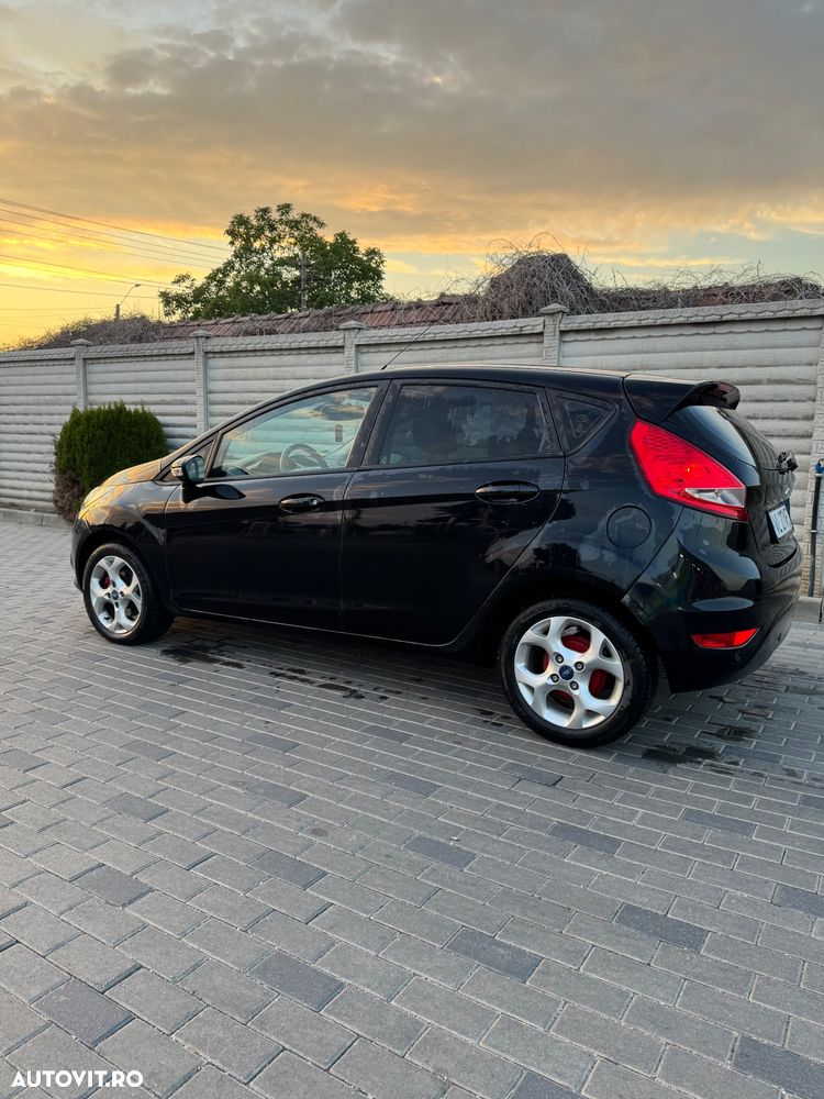 FORD Fiesta 2011 — imagine 8