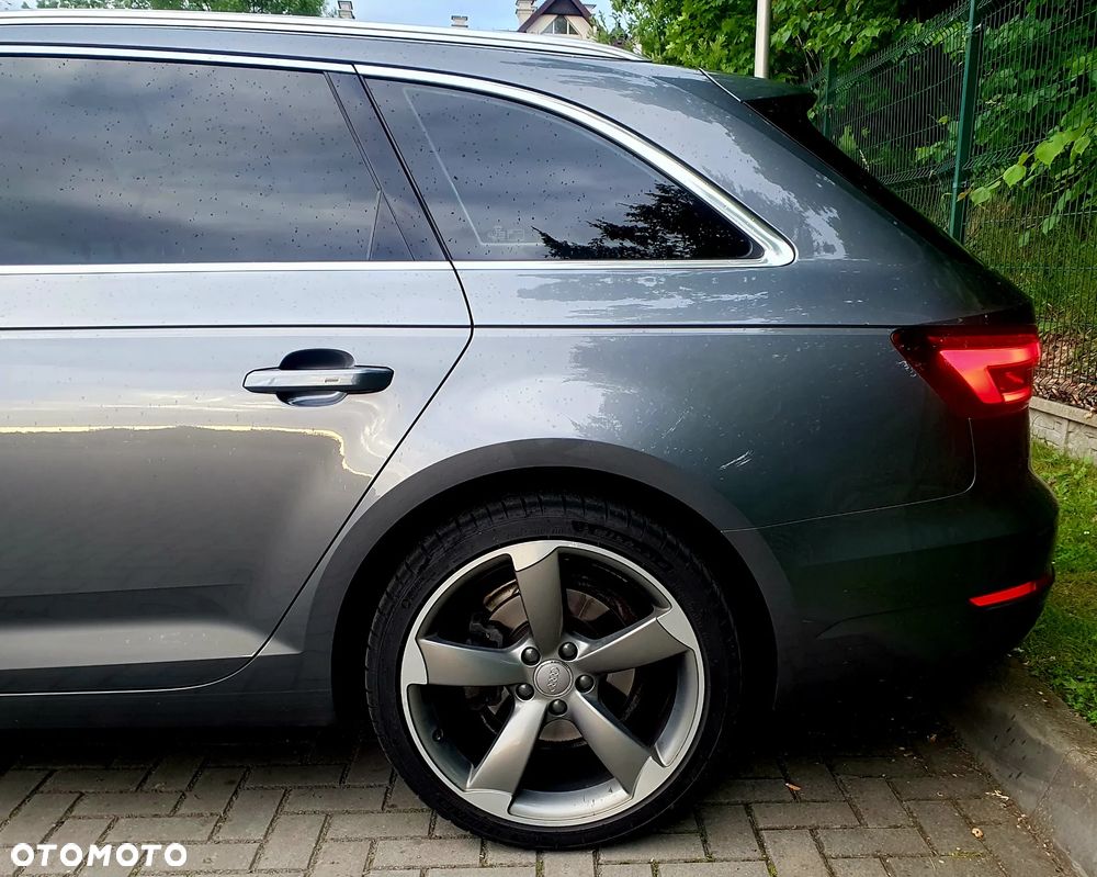 Audi A4 - 4