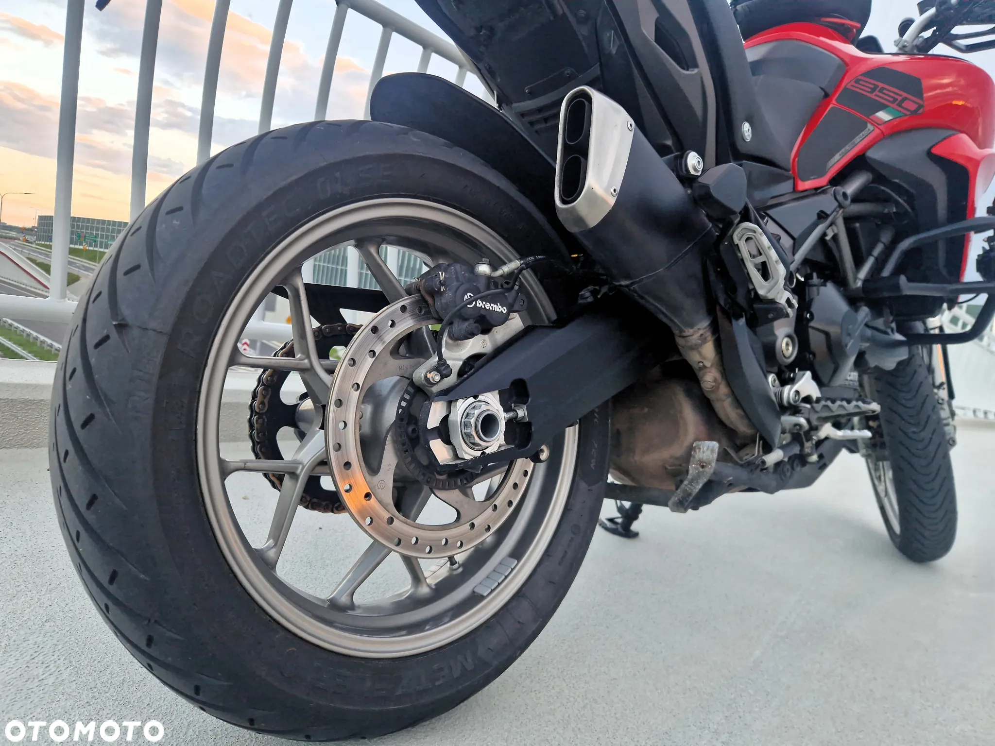 Ducati Multistrada - 12