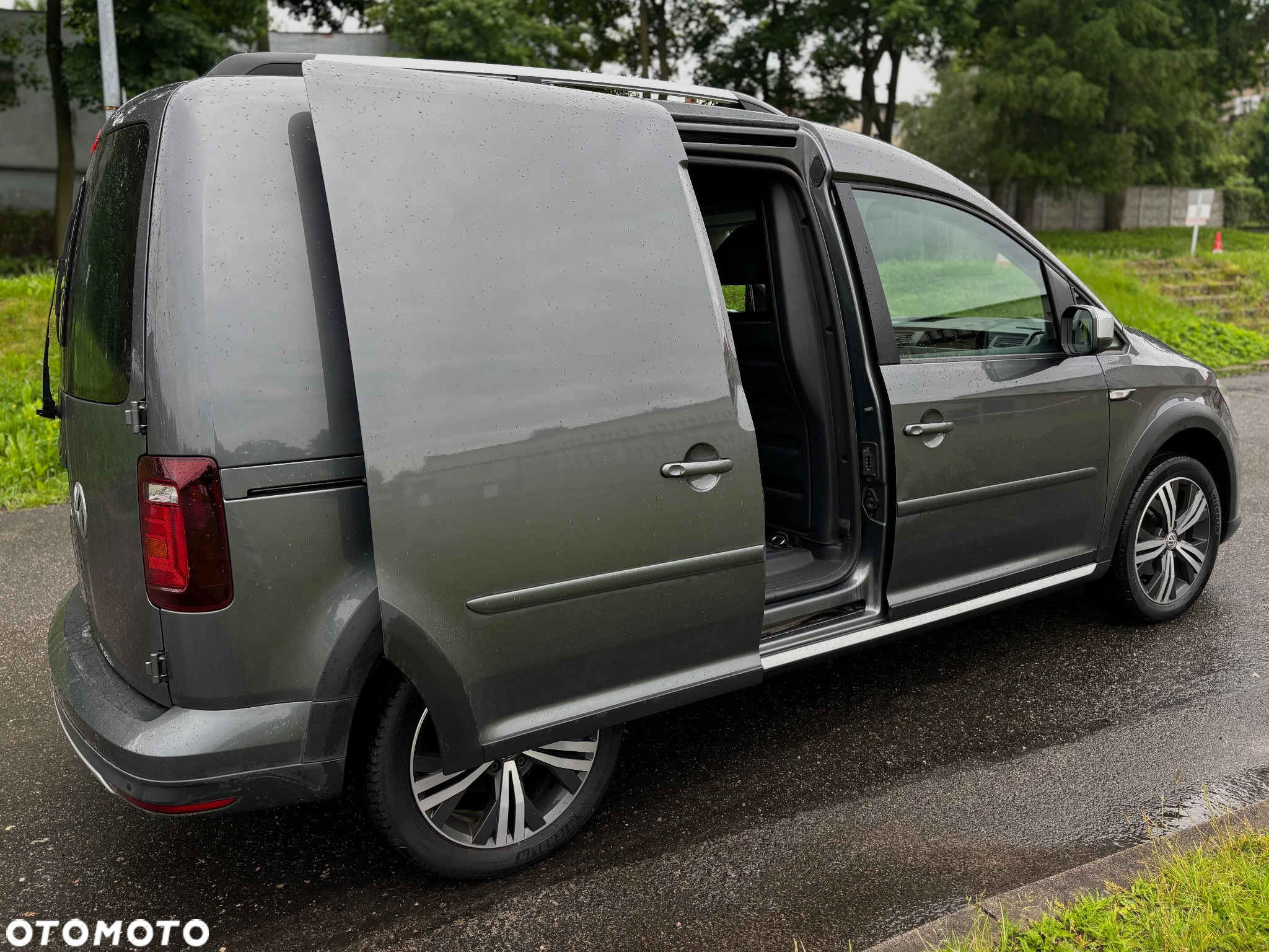 Volkswagen Caddy - 8