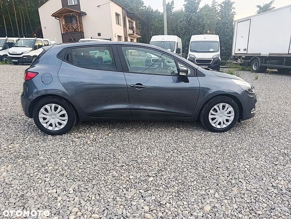 Renault Clio 1.2 16V Limited 2018 - 8