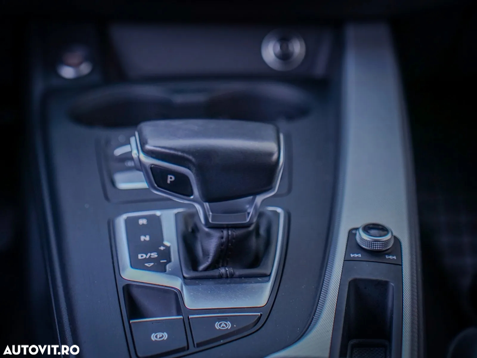 Audi A4 2.0 TDI S tronic Sport - 18