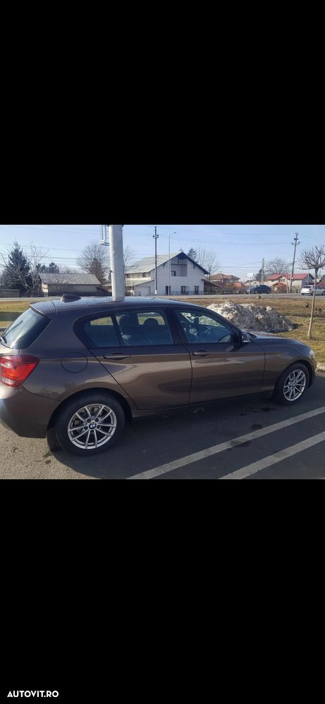 BMW Seria 1 118d Sport Line - 10