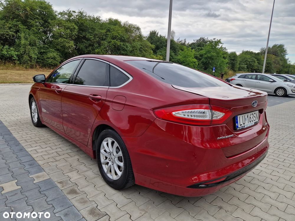 Ford Mondeo 2.0 Hybrid Titanium - 4