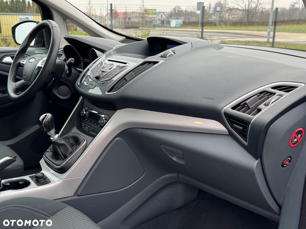 Ford Grand C-MAX 1.6 TDCi Titanium - 24