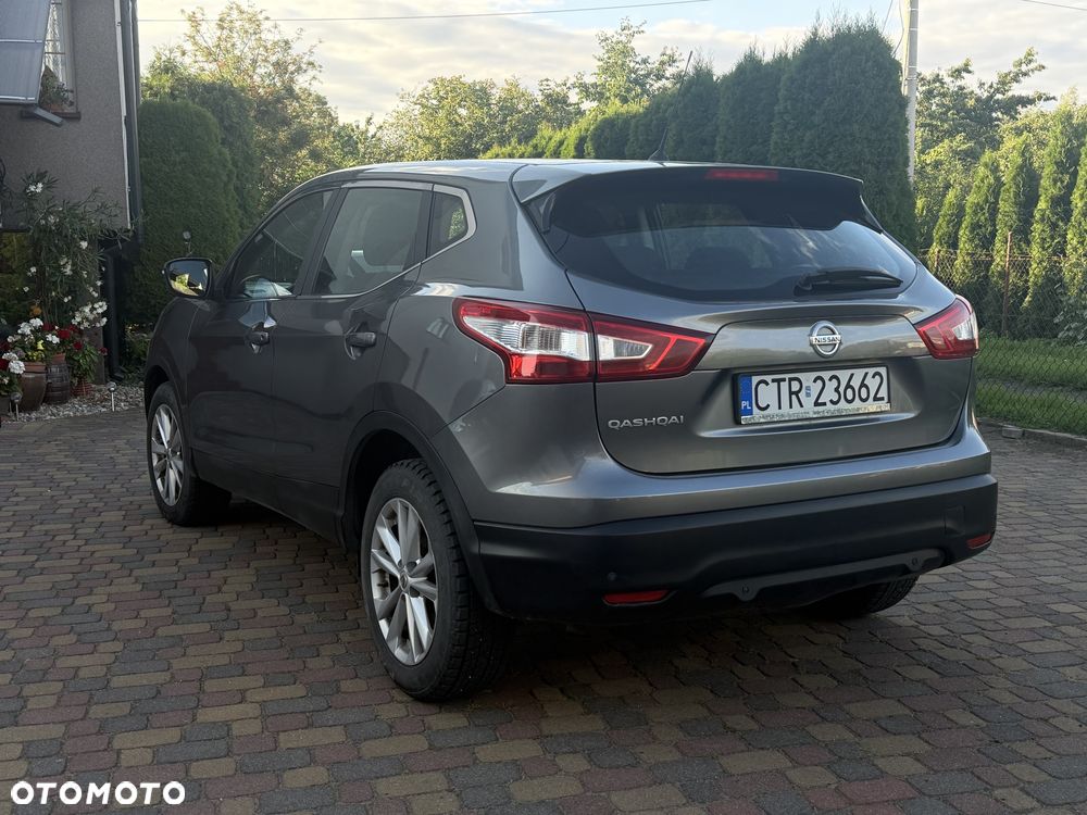 Nissan Qashqai - 2