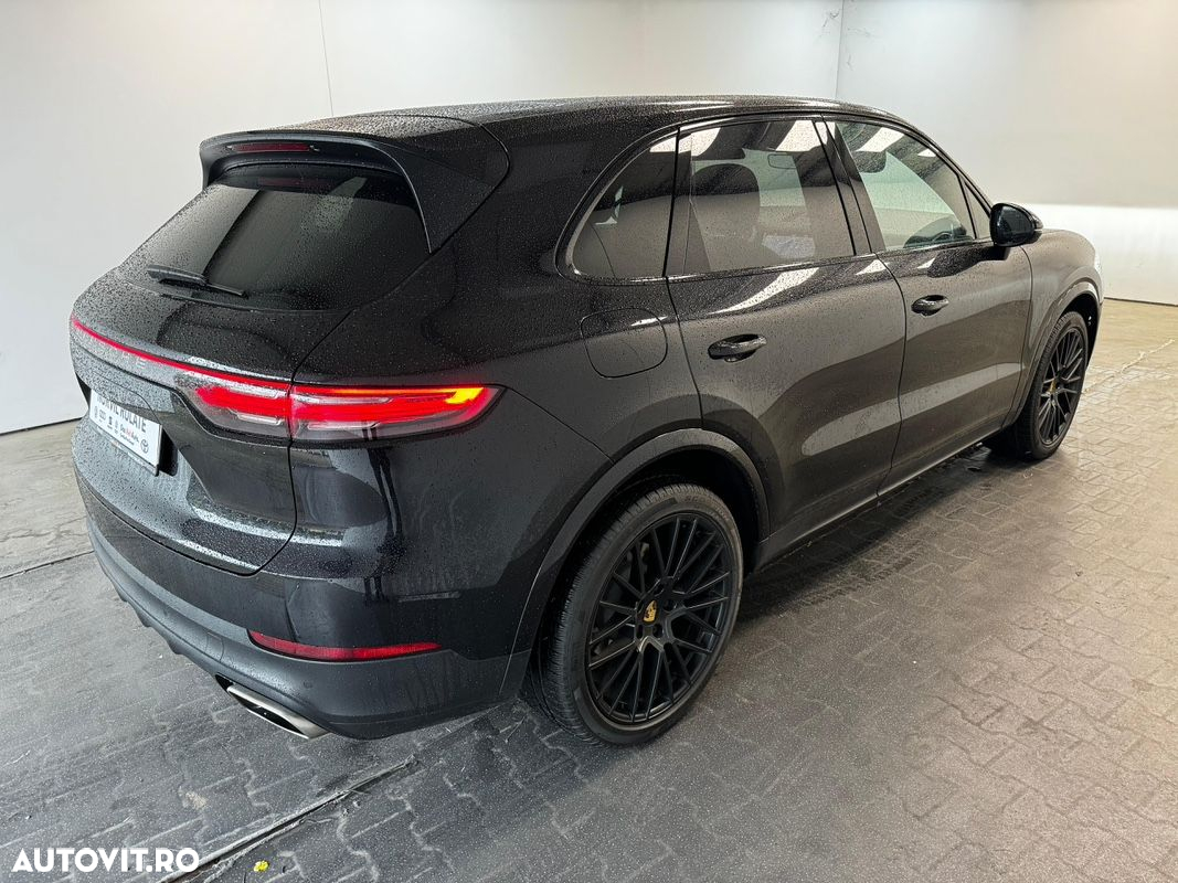 Porsche Cayenne Tiptronic S - 26