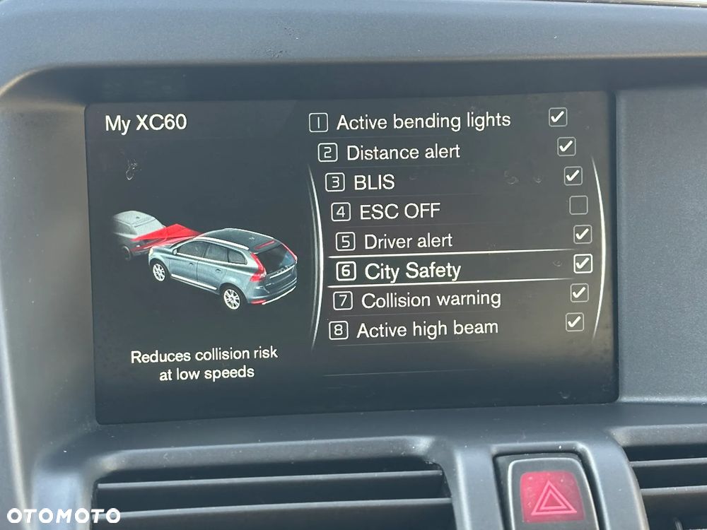 Volvo XC 60 T5 Geartronic Summum - 28