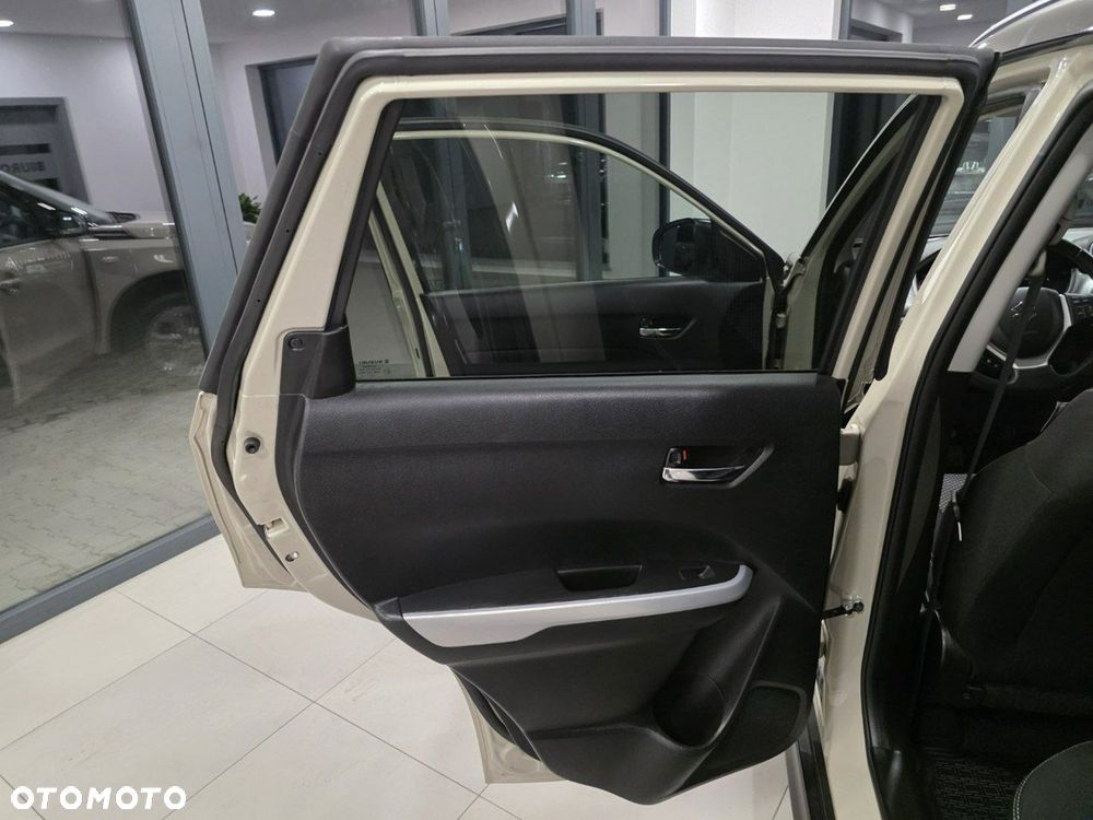 Suzuki Vitara 1.6 (4x2) Comfort+ - 16