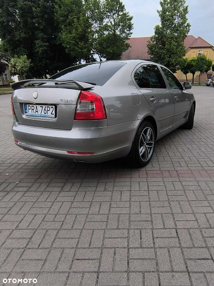 Skoda Octavia - 2