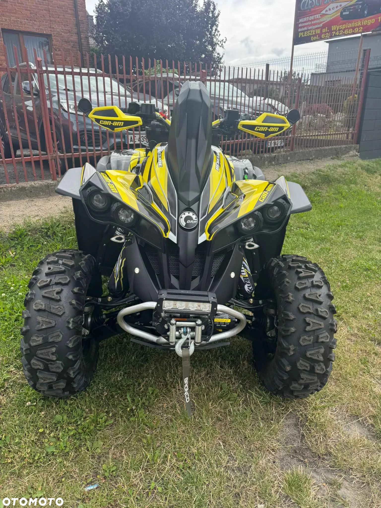 Can-Am Renegade - 8