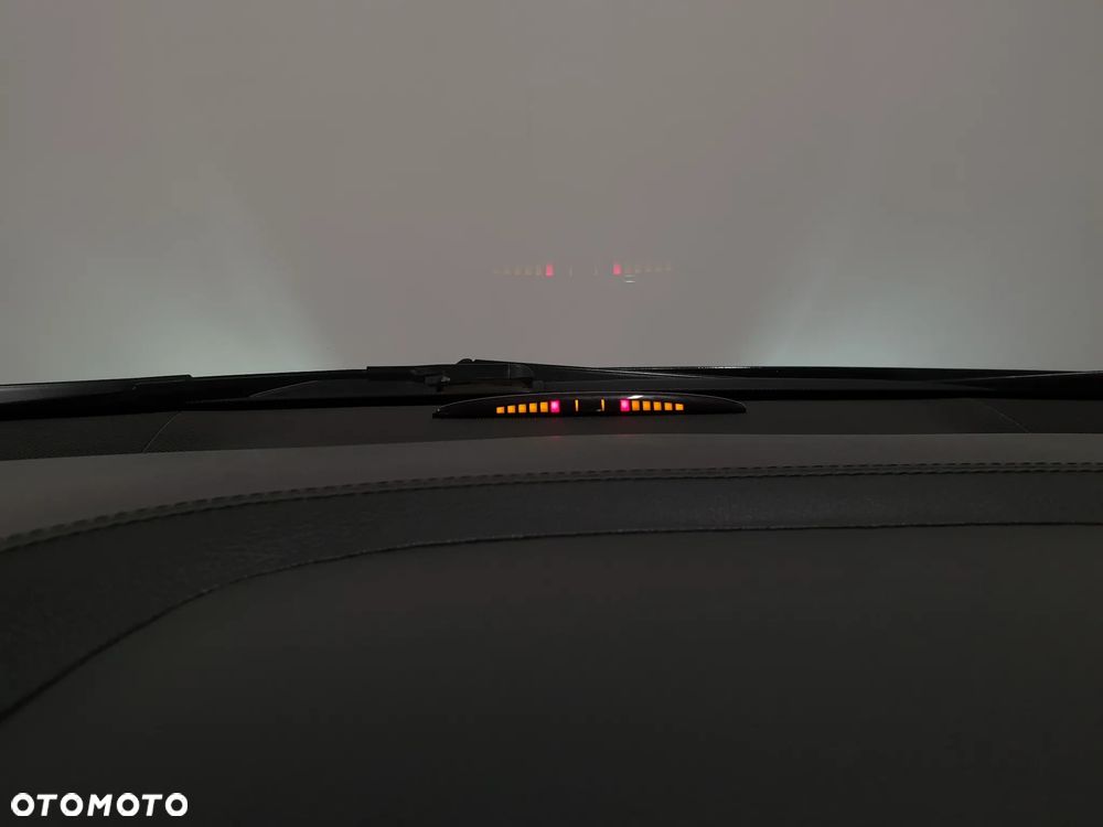 Mercedes-Benz Klasa B 200 CDI (BlueEFFICIENCY) 7G-DCT - 28