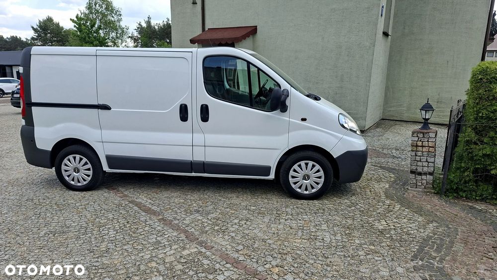 Opel VIVARO - 21