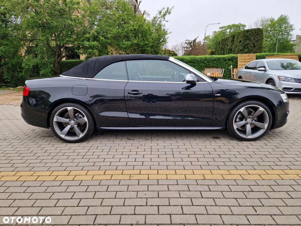 Audi A5 Cabrio - 34