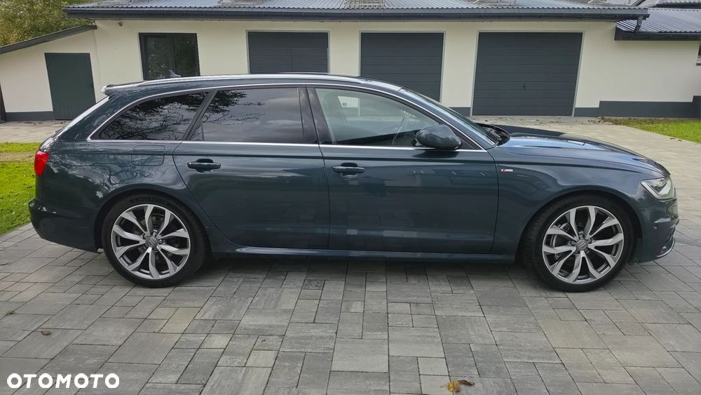 Audi A6 Avant 2012 photo 4