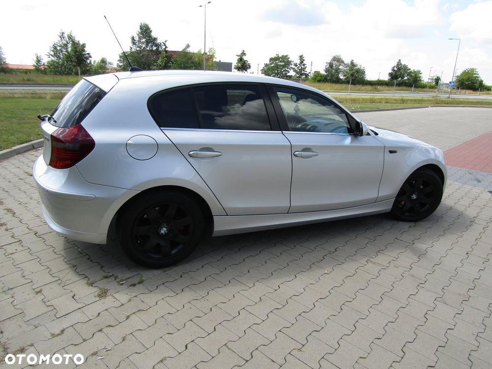 BMW Seria 1 118i - 3