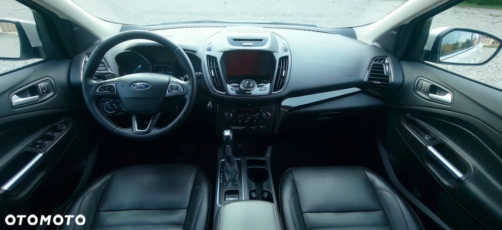 Ford Kuga - 9
