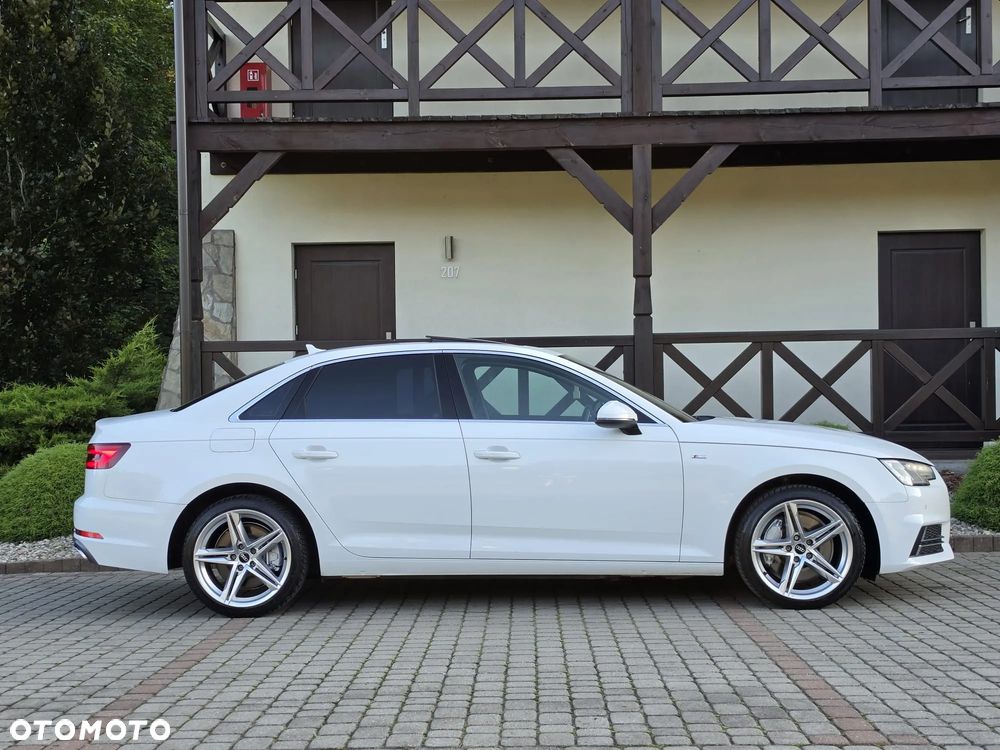 Audi A4 Limousine - 12