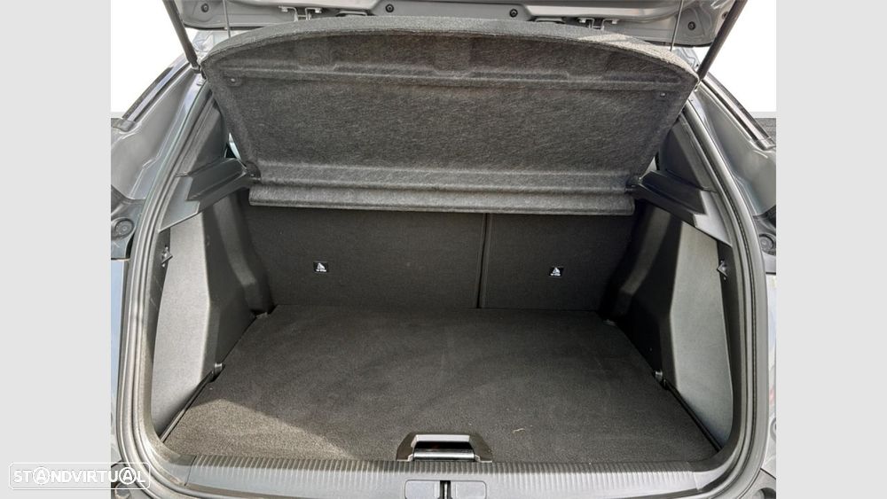 Peugeot e-2008 50 kWh Allure - 22