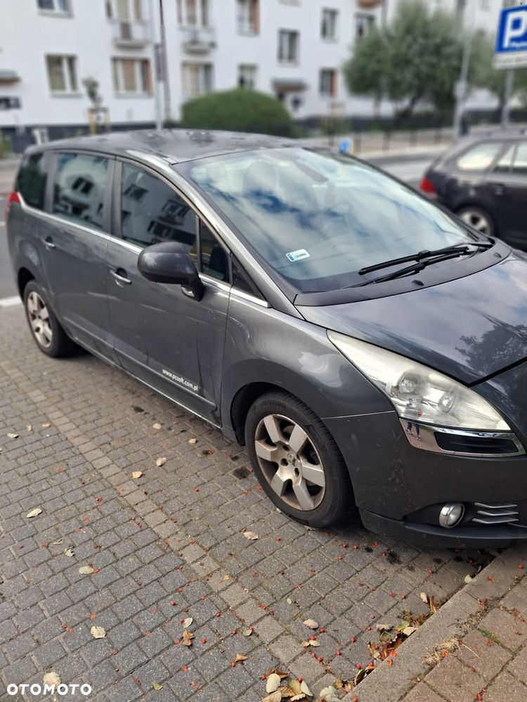 Peugeot 5008 - 6