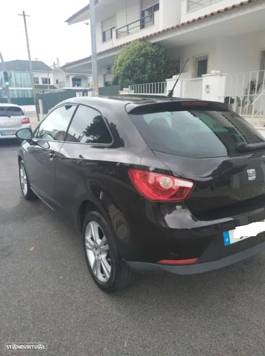 SEAT Ibiza SC 1.6 TDi Sport DPF - 3