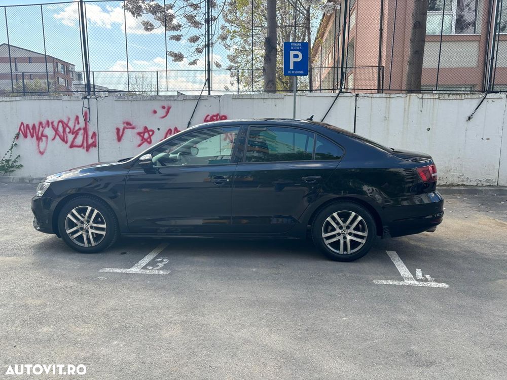 Volkswagen Jetta 2.0 TDI BlueMotion Technologie - 7