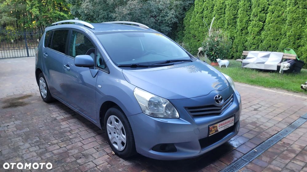 Toyota Verso 1.6 7-Sitzer Comfort - 1