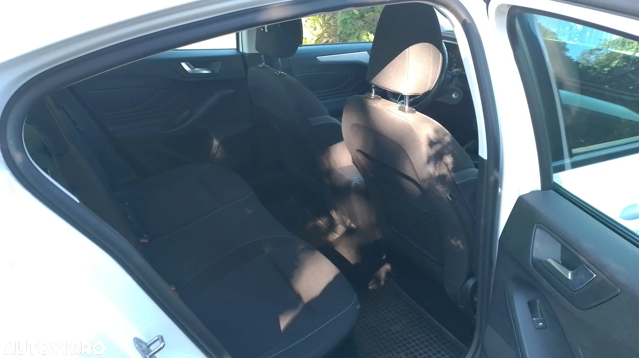 Ford Focus 1.0 EcoBoost Trend Edition - 7