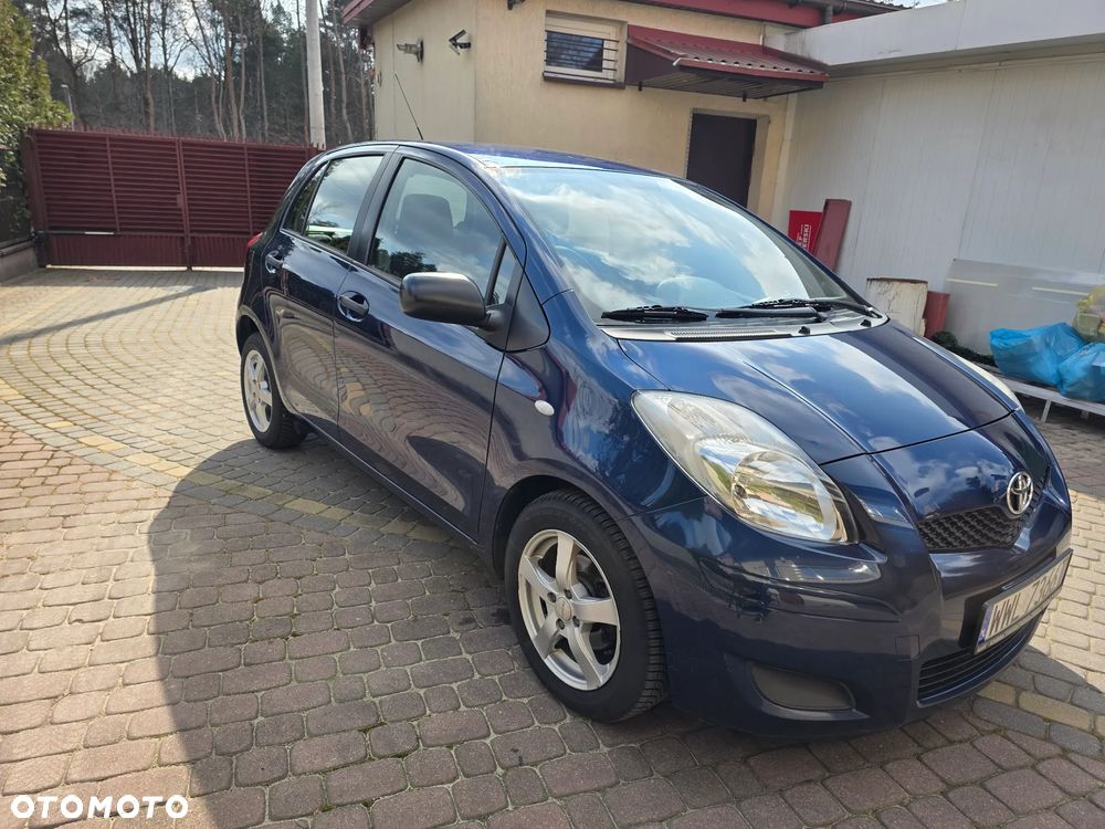Toyota Yaris 1.4 D-4D Luna A/C - 3
