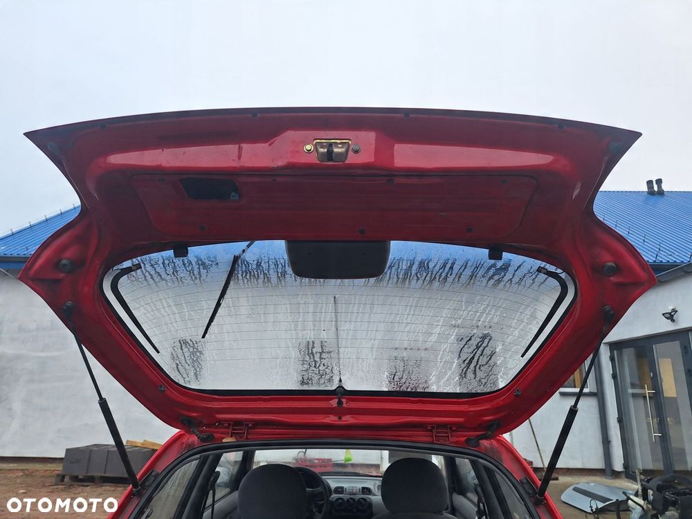 NISSAN MICRA K11 LIFT 98-03 KLAPA BAGAŻNIKA SZYBA TYŁ GOŁA HB 3D AJ4 - 2